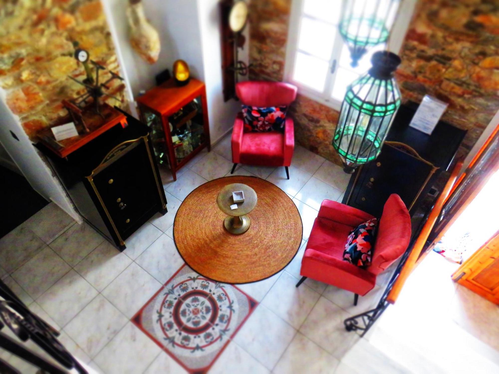 Axilleion Boutique Hotel Ermoupoli Bagian luar foto