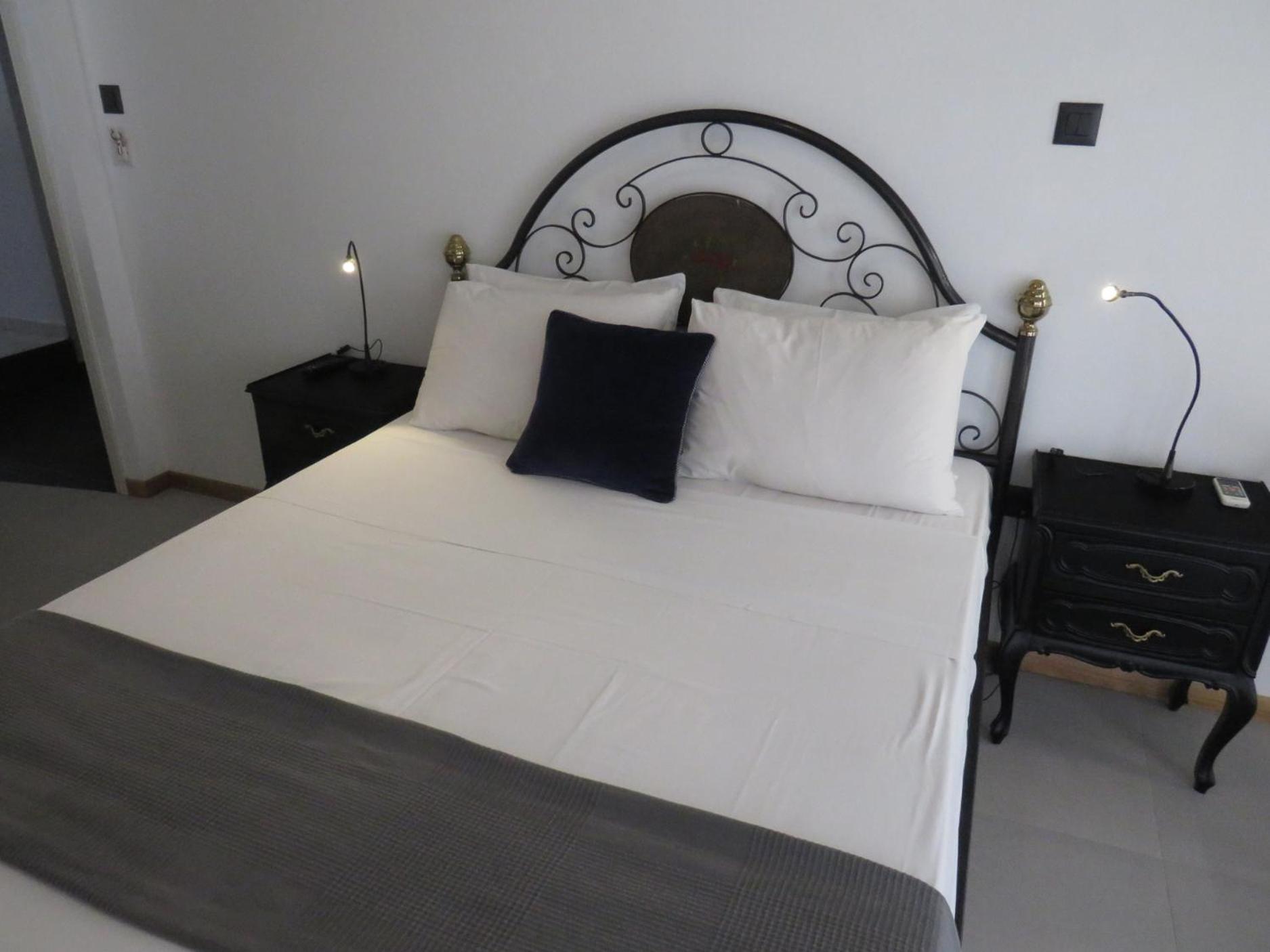 Axilleion Boutique Hotel Ermoupoli Bagian luar foto