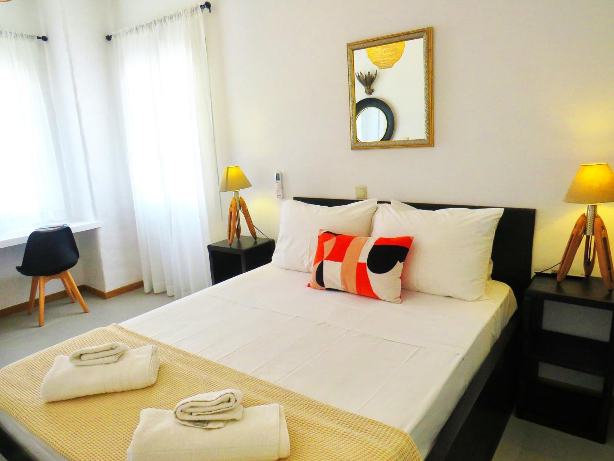 Axilleion Boutique Hotel Ermoupoli Bagian luar foto