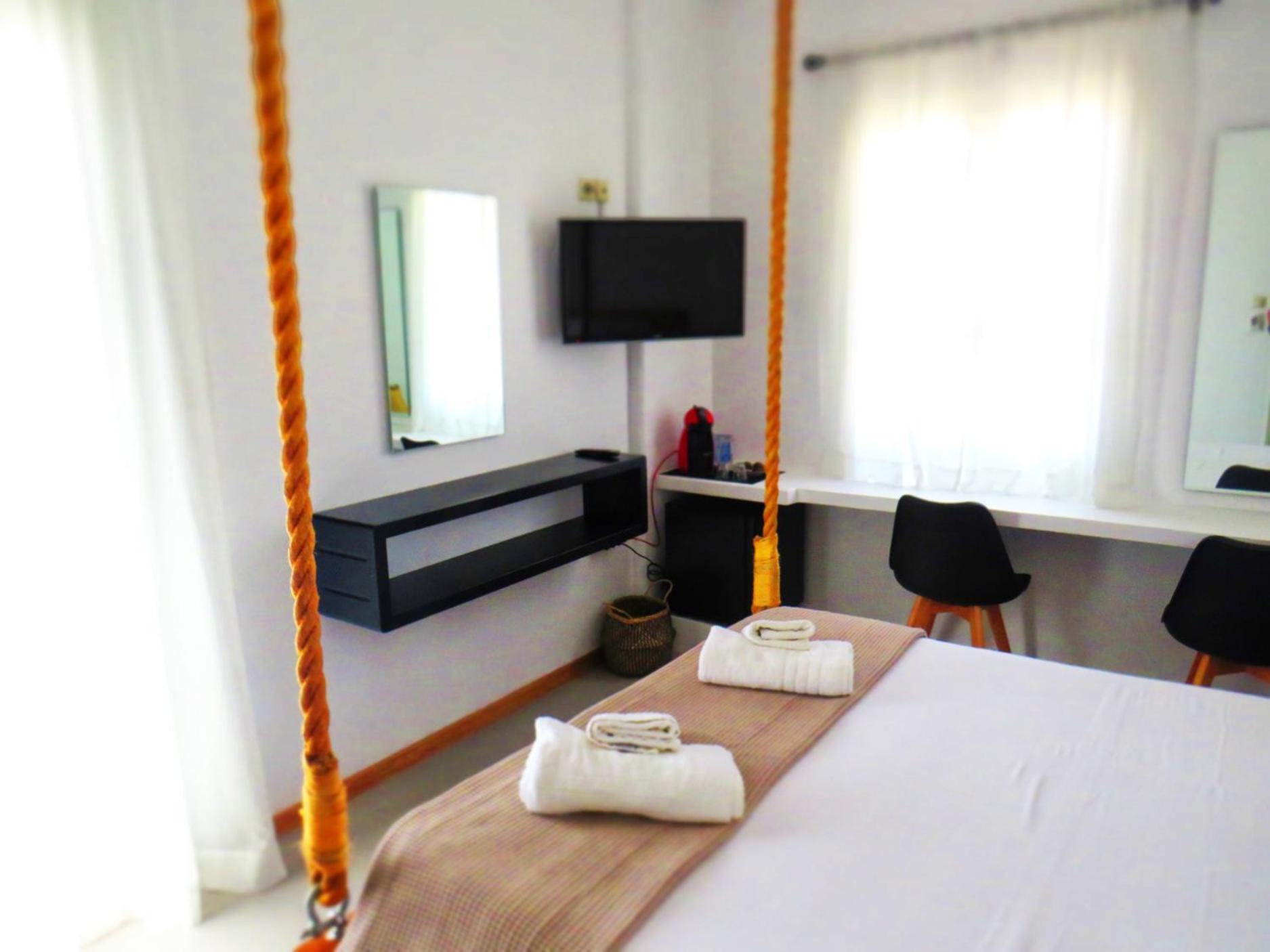 Axilleion Boutique Hotel Ermoupoli Bagian luar foto